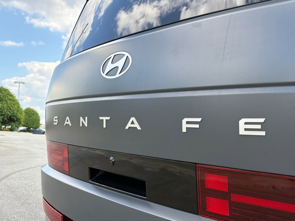 Used 2024 Hyundai Santa Fe Limited image 10