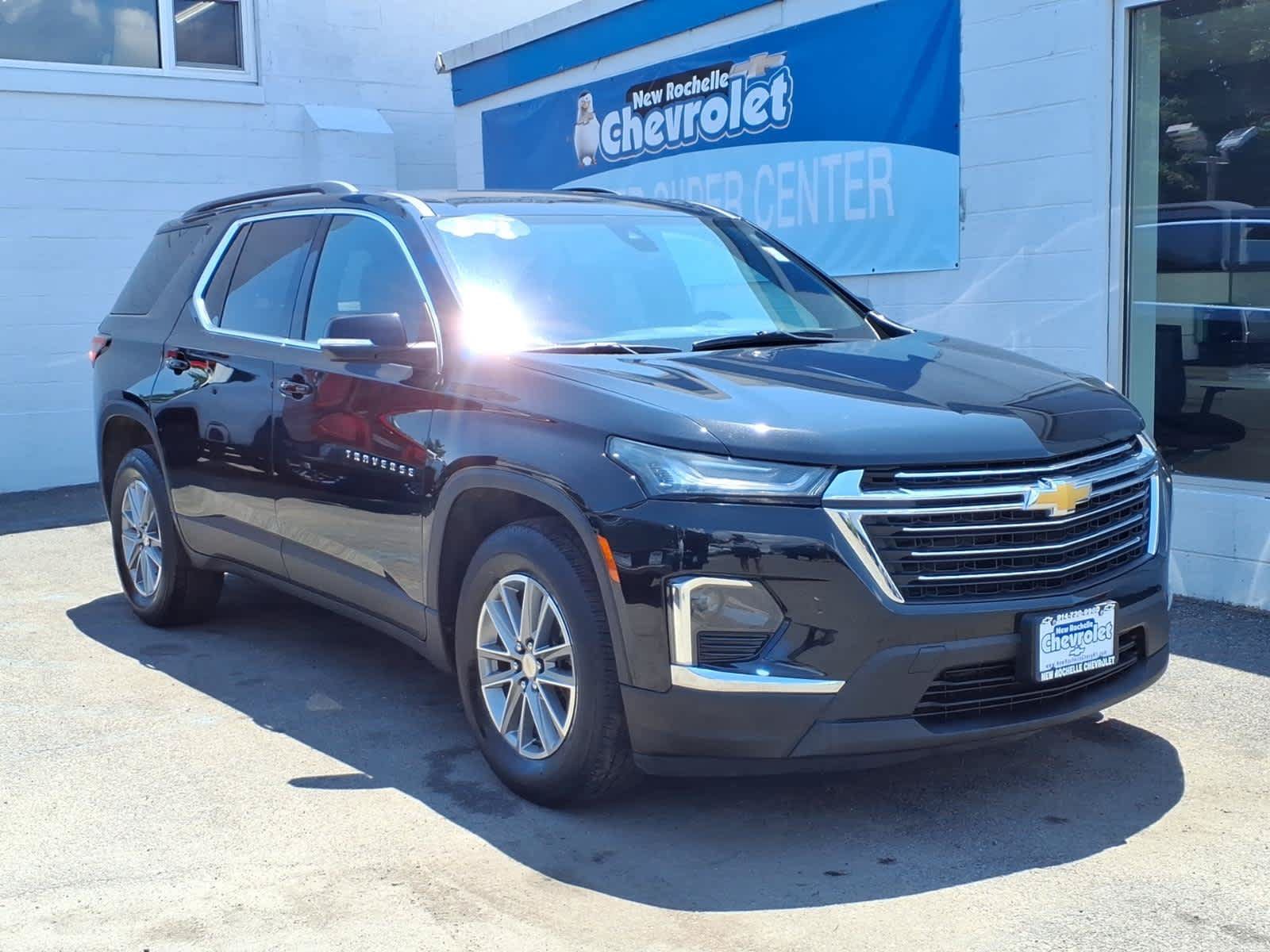 Certified 2023 Chevrolet Traverse LT AWD/4WD image 1