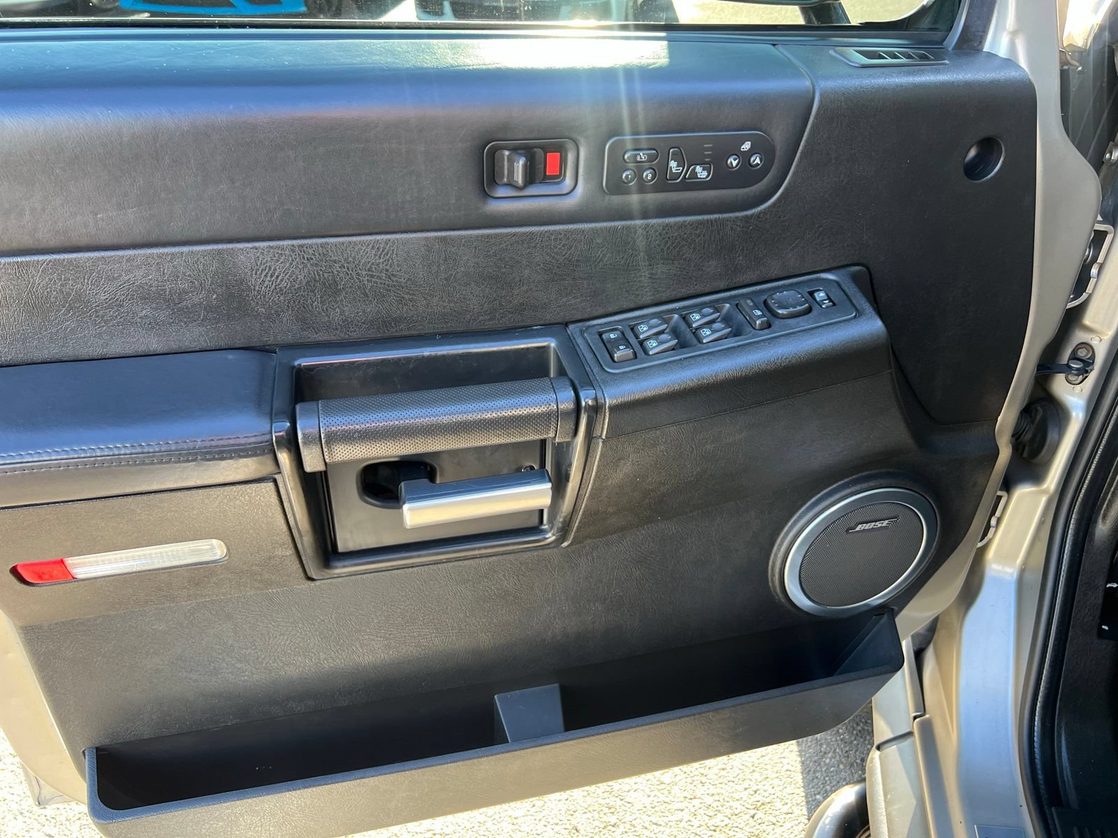 Used 2005 HUMMER H2 w/ Preferred Equipment Group AWD/4WD image 19