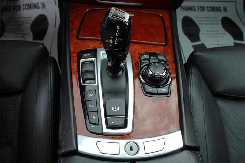 Used 2012 BMW ALPINA B7 xDrive LWB image 23