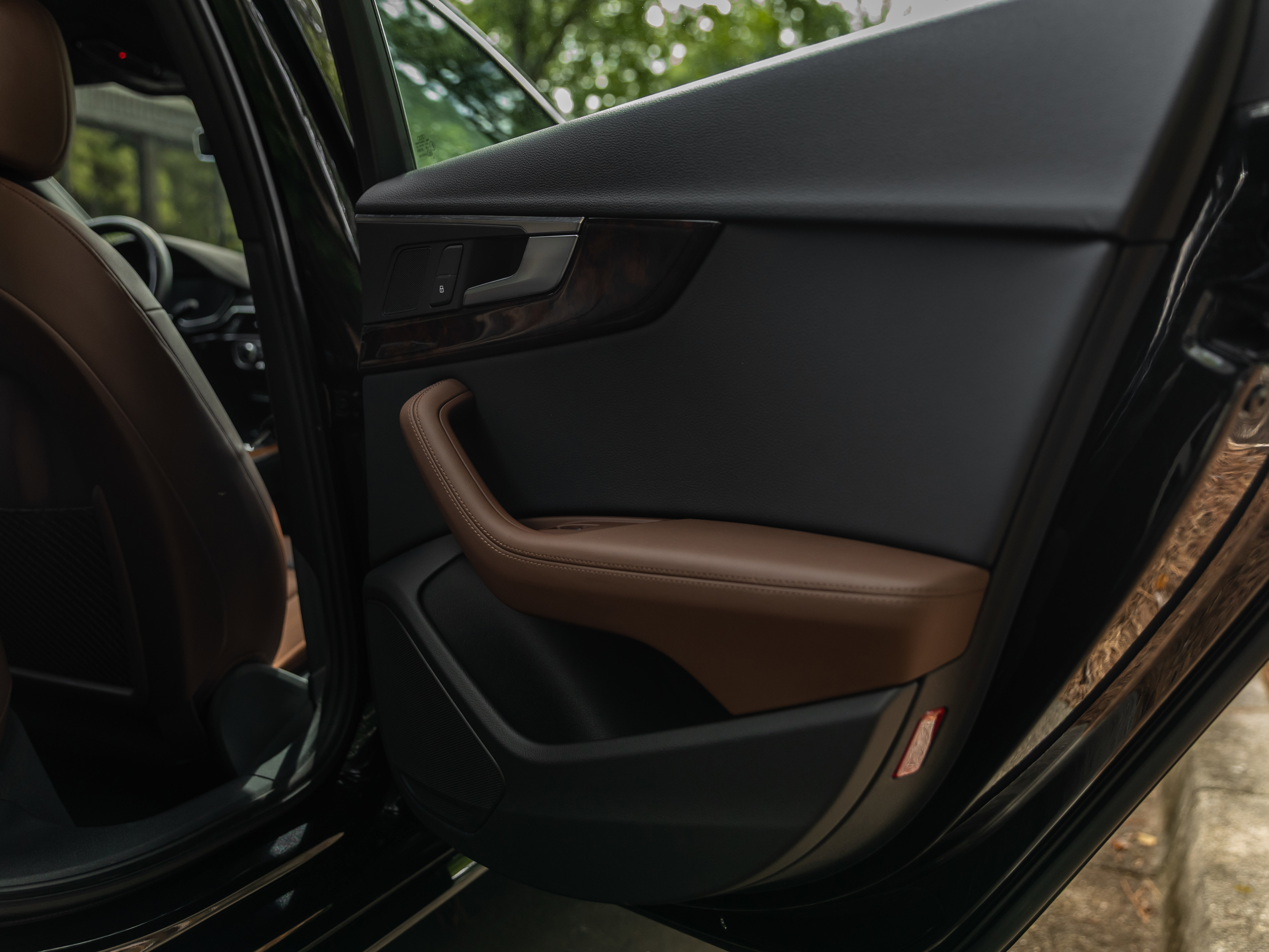 Used 2019 Audi A4 2.0T Premium Plus w/ Premium Plus Package image 34