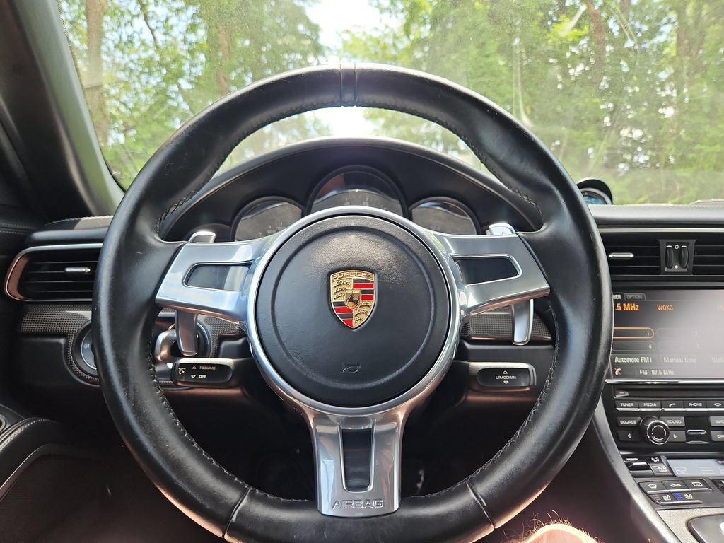 Used 2015 Porsche 911 Carrera S RWD image 34