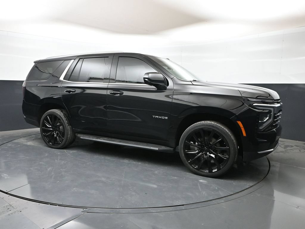 Used 2025 Chevrolet Tahoe LT AWD/4WD image 1