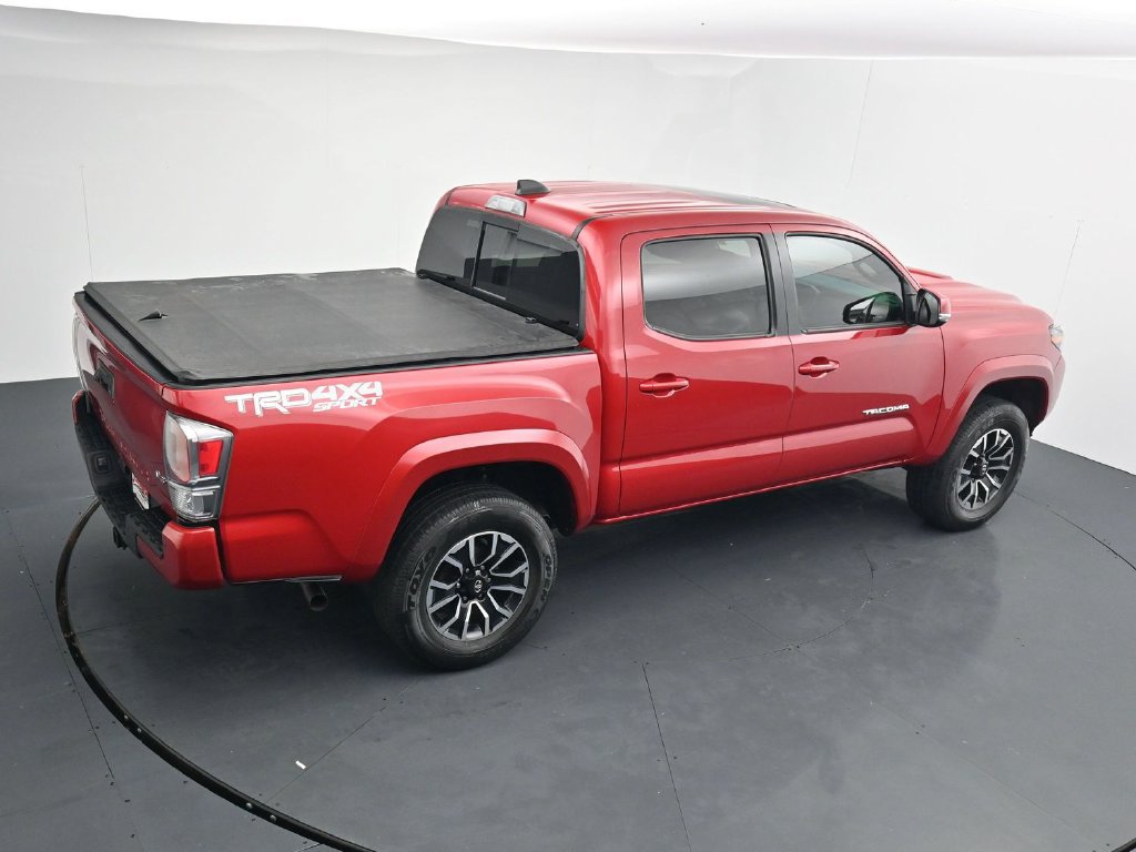 Used 2022 Toyota Tacoma TRD Sport w/ TRD Premium Sport Package AWD/4WD image 30