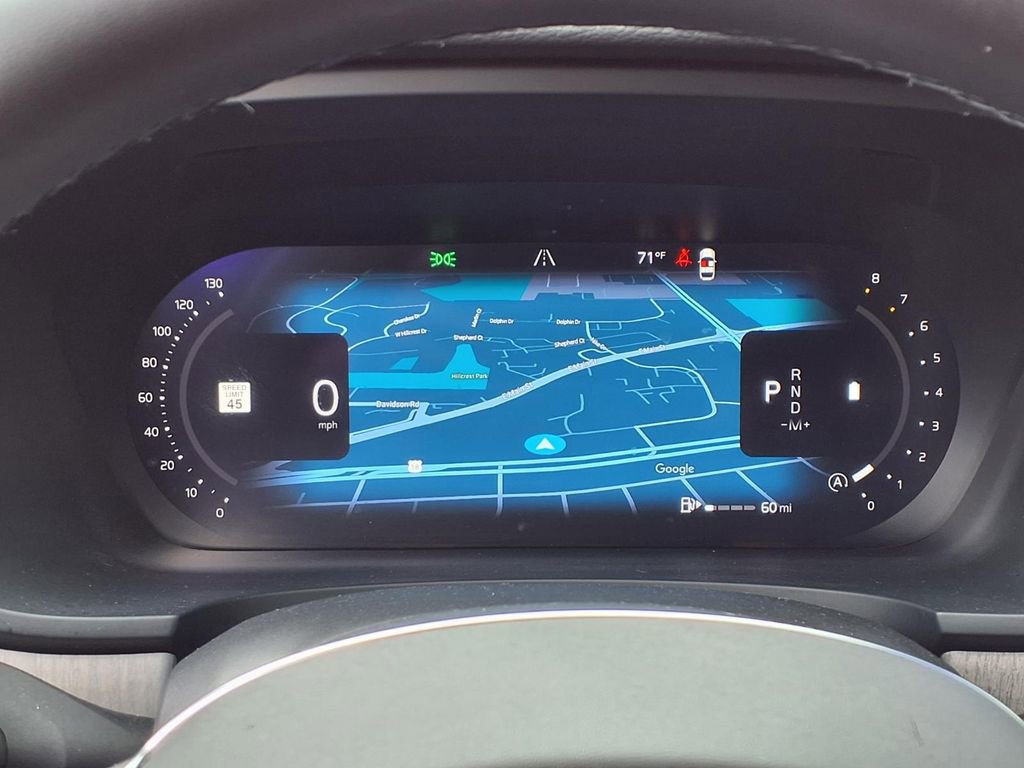 Used 2023 Volvo S90 B6 Ultimate w/ Protection Package Premier image 11