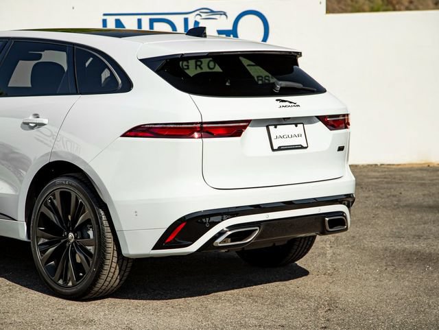 New 2026 Jaguar F-PACE R-Dynamic S AWD/4WD image 10