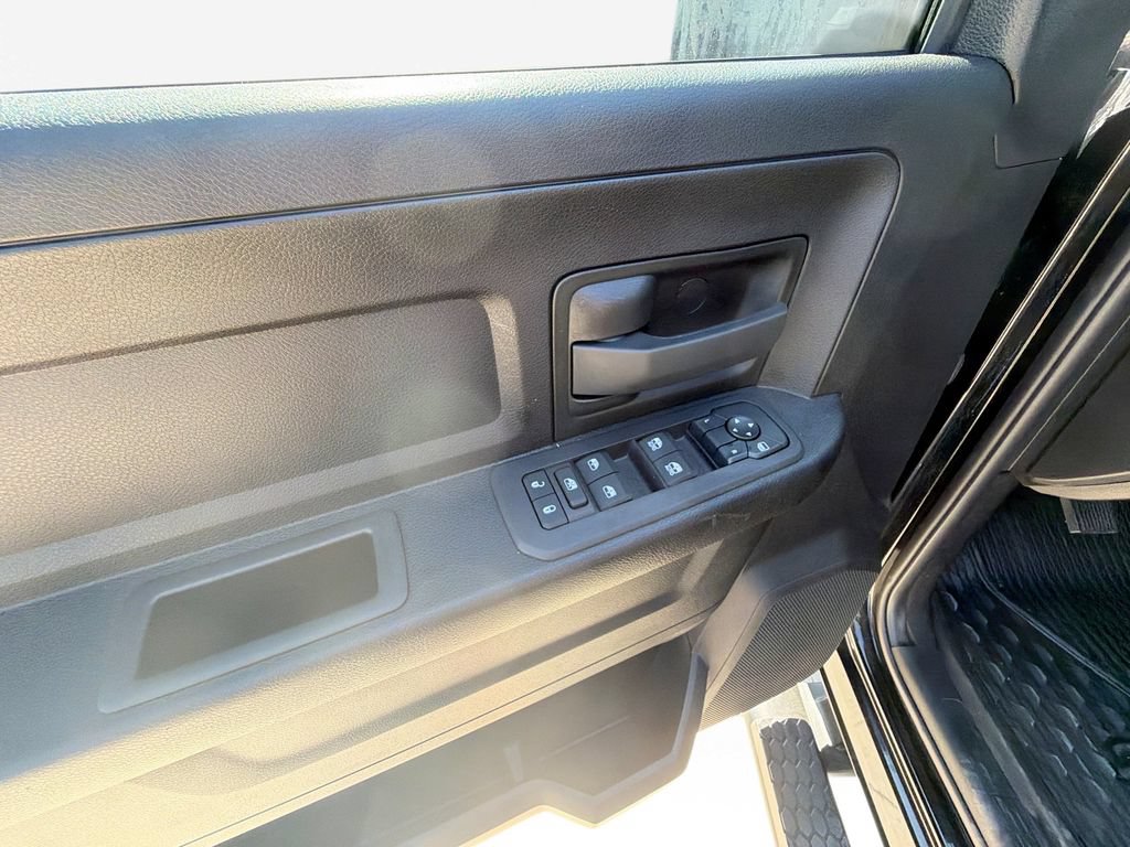 Certified 2026 RAM 3500 Tradesman AWD/4WD image 15
