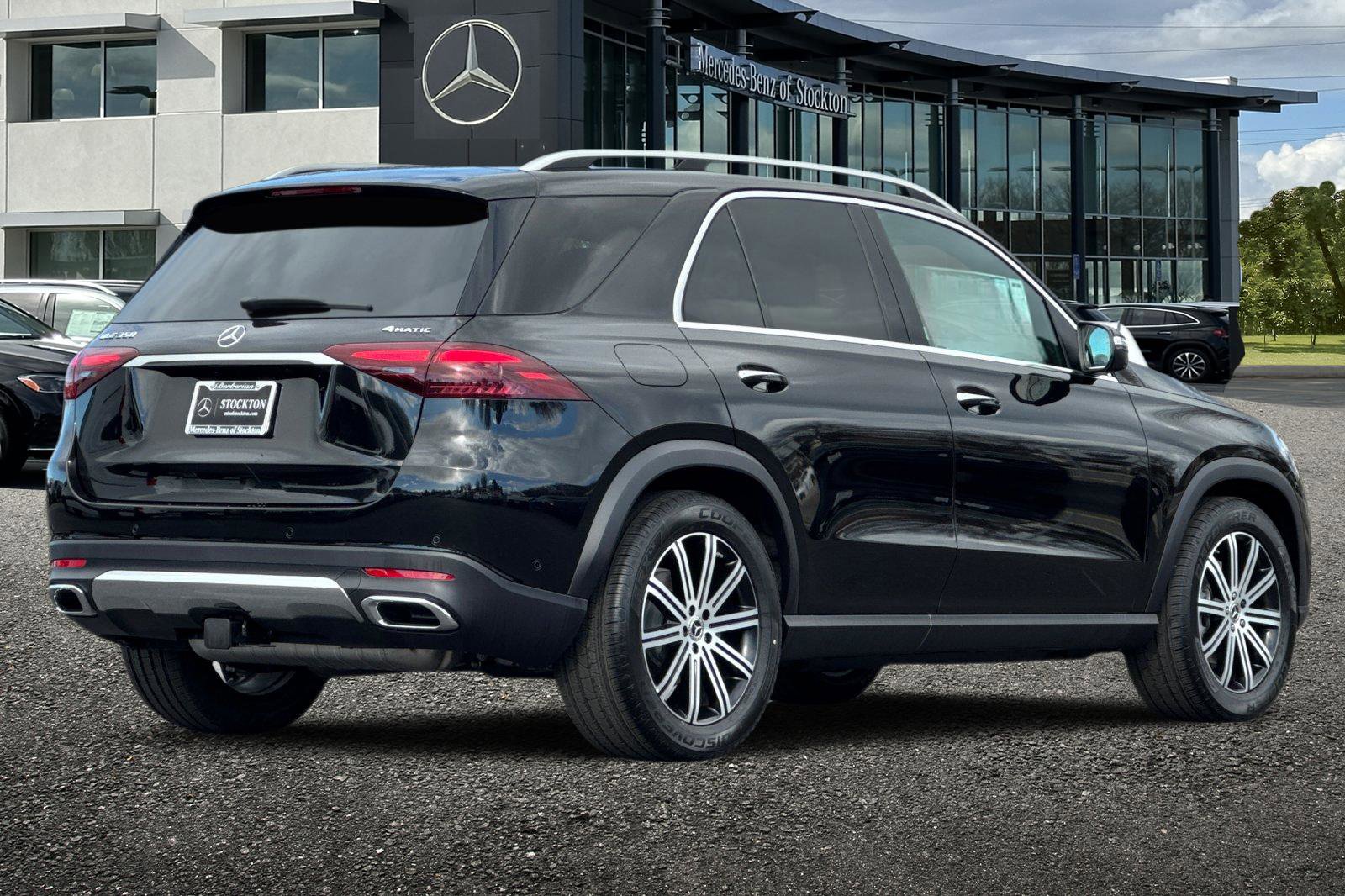 New 2026 Mercedes-Benz GLE 350 4MATIC image 4