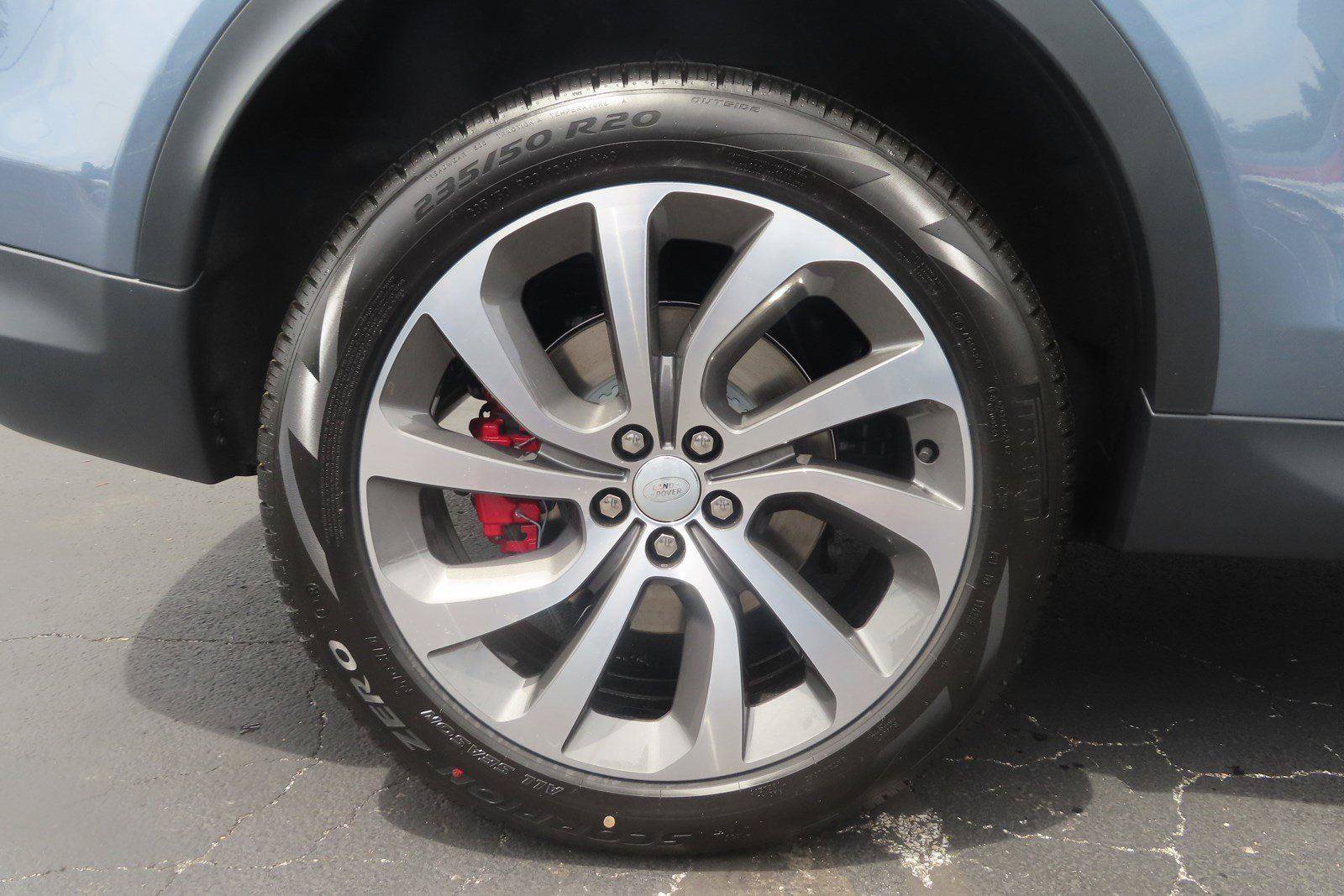 Used 2023 Land Rover Discovery Sport SE AWD/4WD image 11