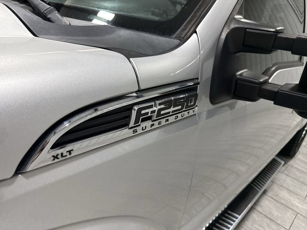 Used 2015 Ford F250 XLT w/ XLT Premium Package RWD image 33
