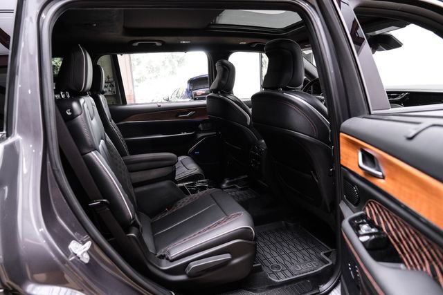 Used 2023 Jeep Grand Cherokee L Summit AWD/4WD image 66