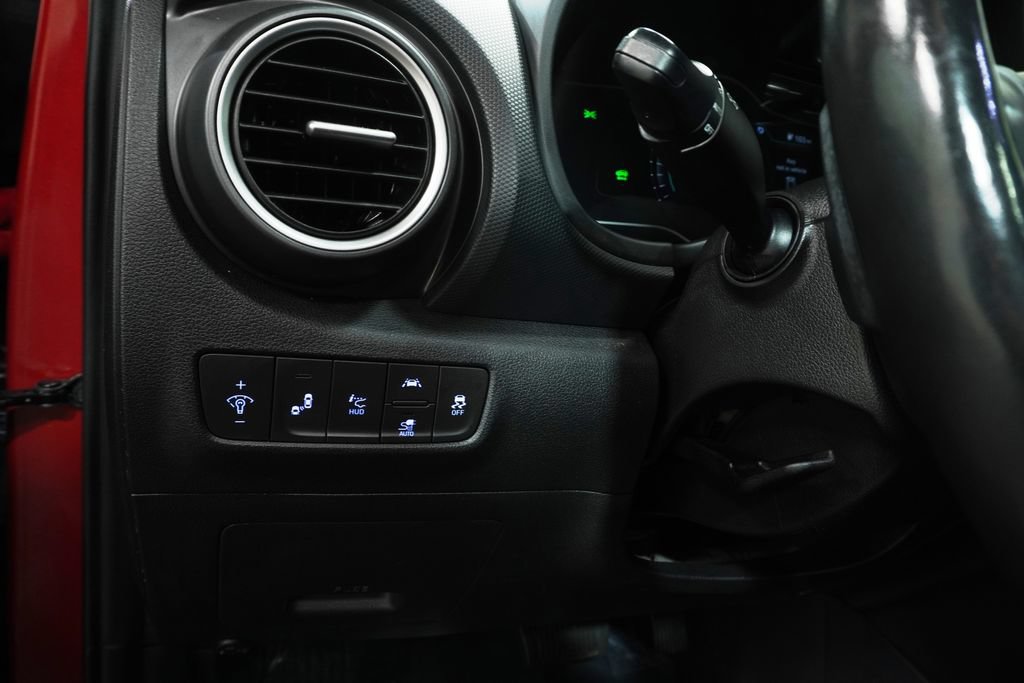 Used 2020 Hyundai Kona Ultimate FWD image 20