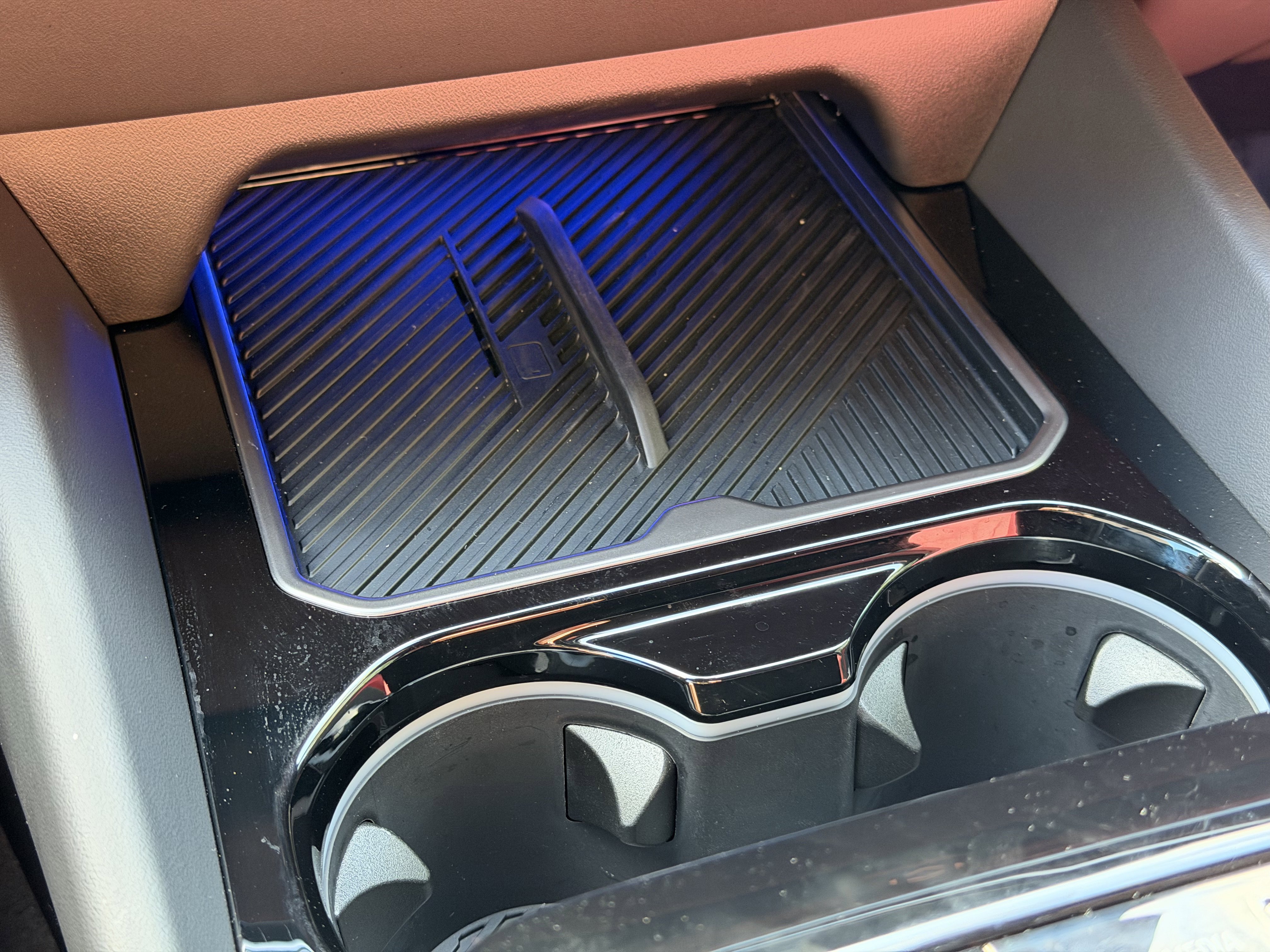 Used 2026 BMW 530i w/ Premium Package image 36