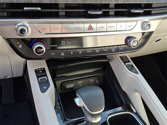Used 2025 Kia Telluride EX w/ EX Captain's Chair Package image 13