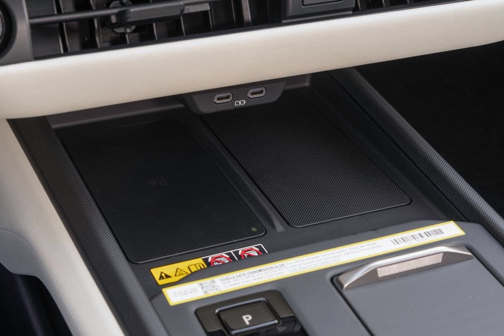 New 2026 Lexus ES 350e FWD image 24