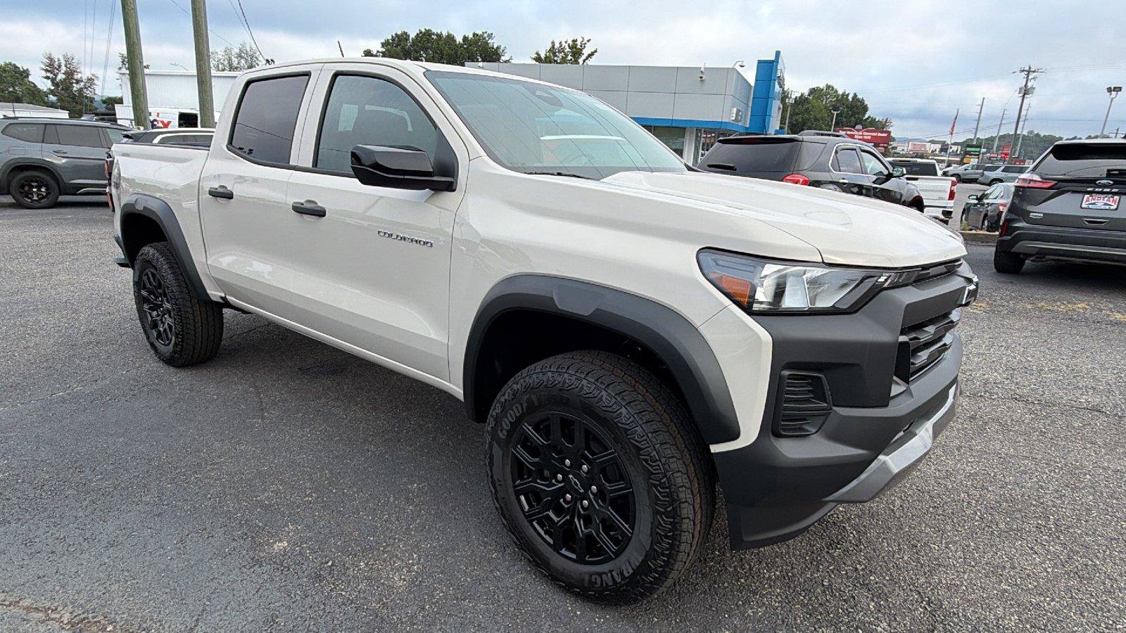 New 2026 Chevrolet Colorado Trail Boss AWD/4WD image 6