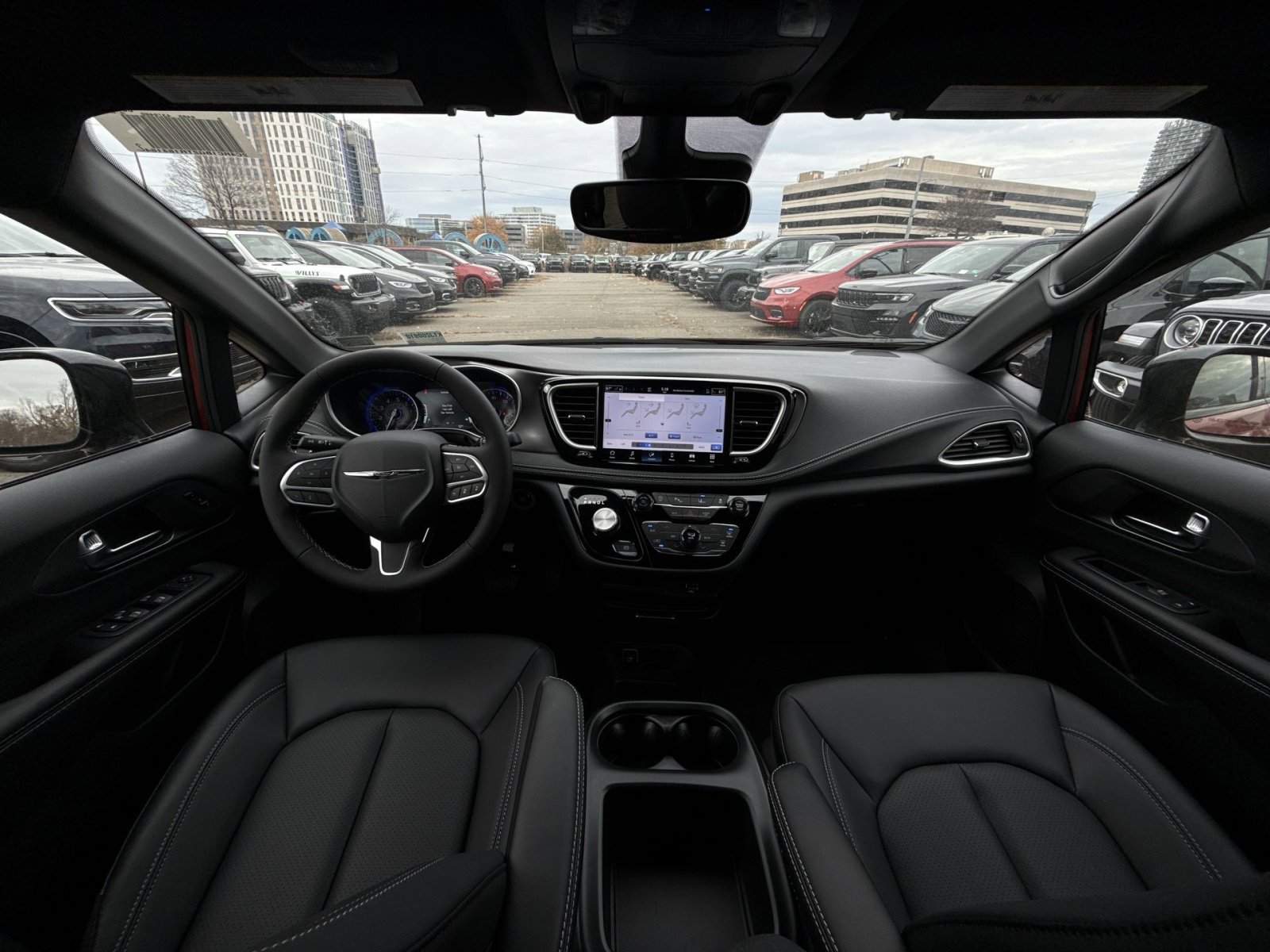 New 2026 Chrysler Pacifica Select image 22