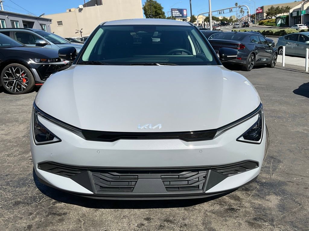 Used 2025 Kia EV6 Light image 2