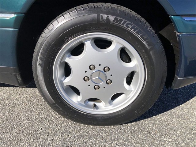 Used 1997 Mercedes-Benz C 230 image 10