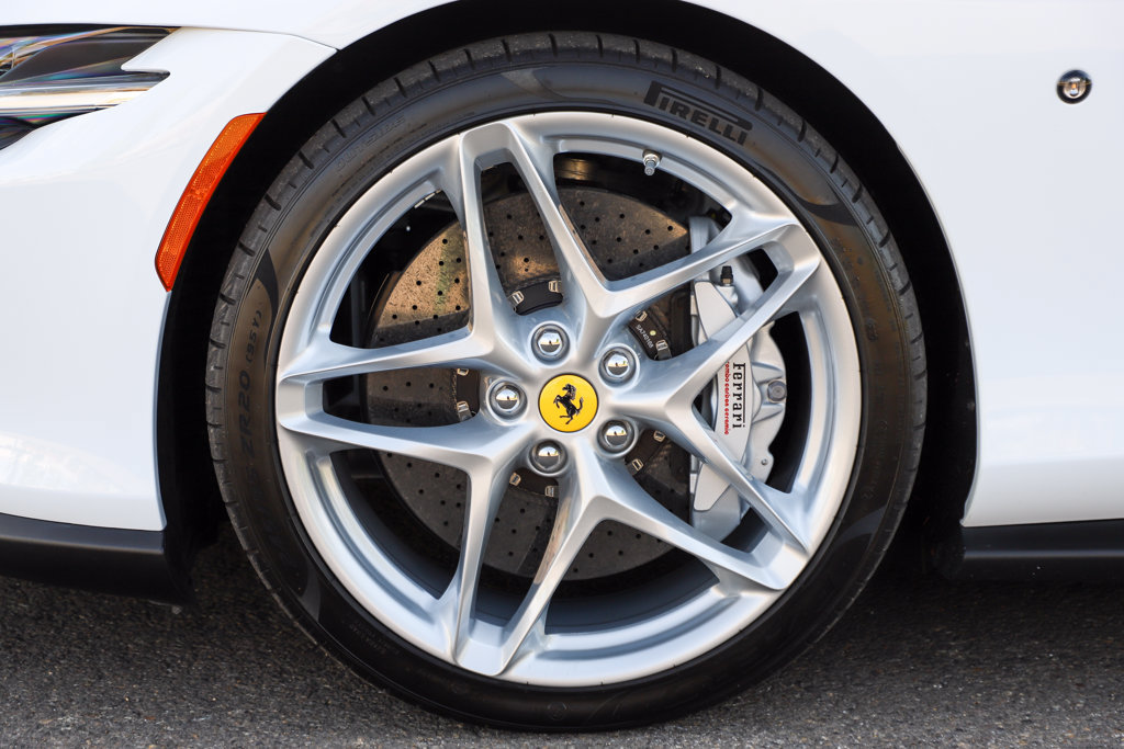 Certified 2023 Ferrari Roma RWD image 20