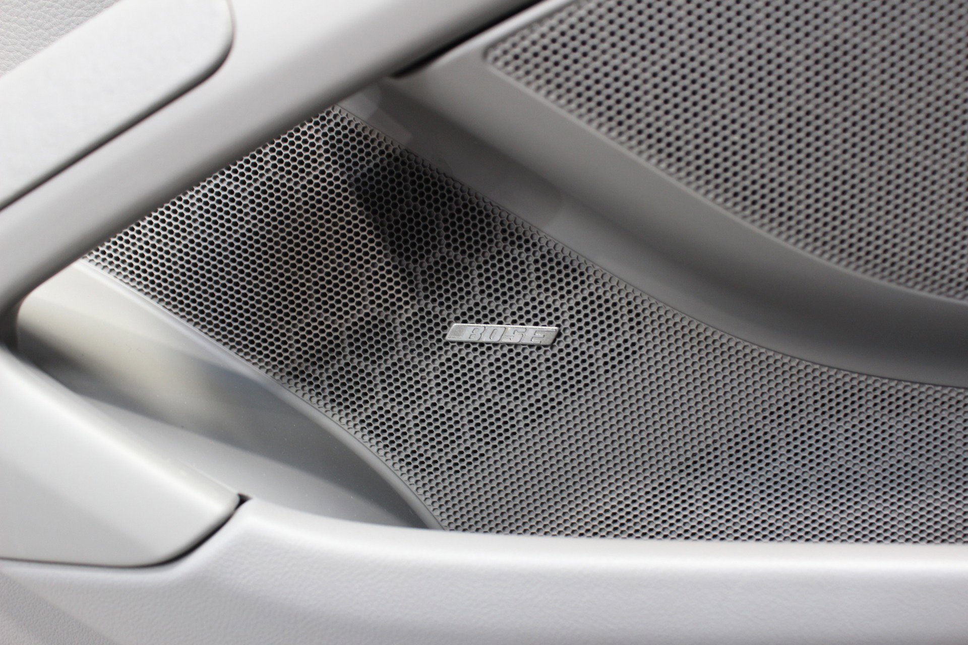 Used 2015 Porsche Cayman image 37