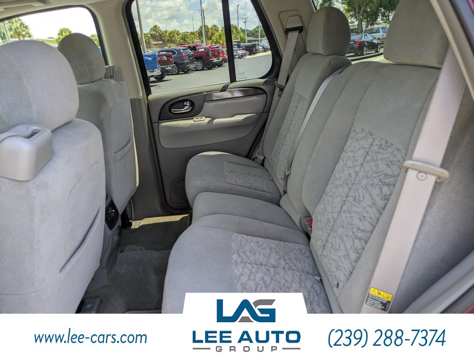 Used 2005 GMC Envoy SLE RWD image 12