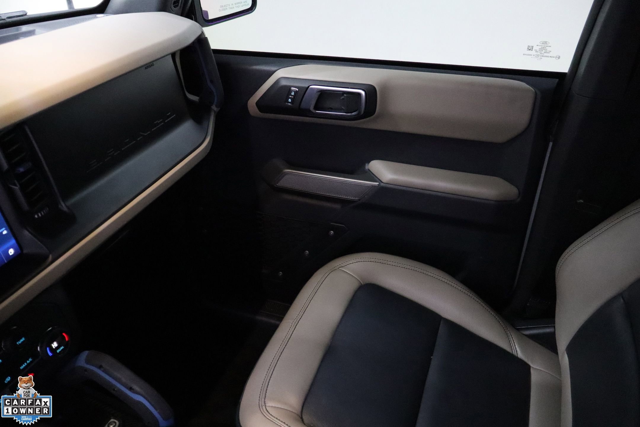 Used 2023 Ford Bronco Wildtrak image 24