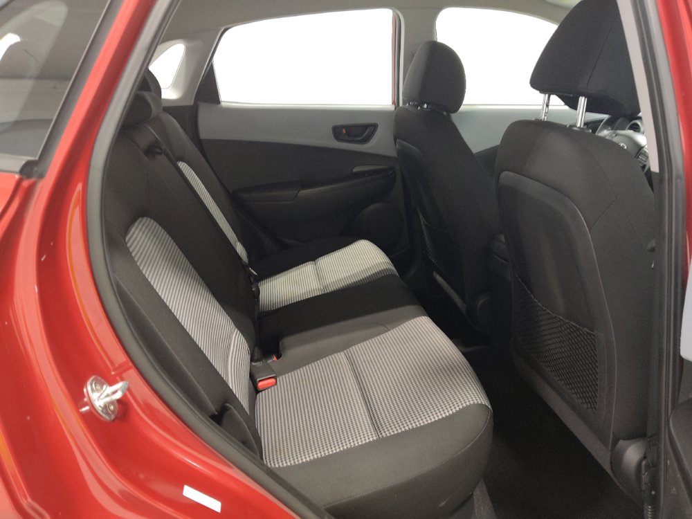 Used 2021 Hyundai Kona SE FWD image 19