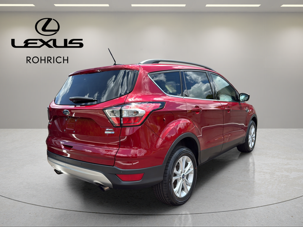 Used 2018 Ford Escape SEL w/ Ford Safe & Smart Package AWD/4WD image 6