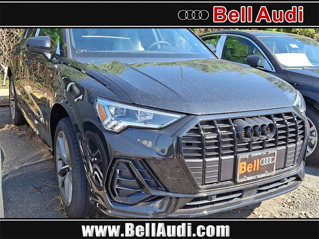 New 2025 Audi Q3 2.0T Premium image 1