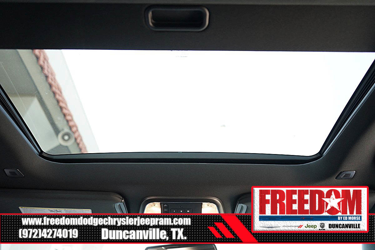 New 2023 Dodge Charger Scat Pack w/ Harman/Kardon Audio Group image 37