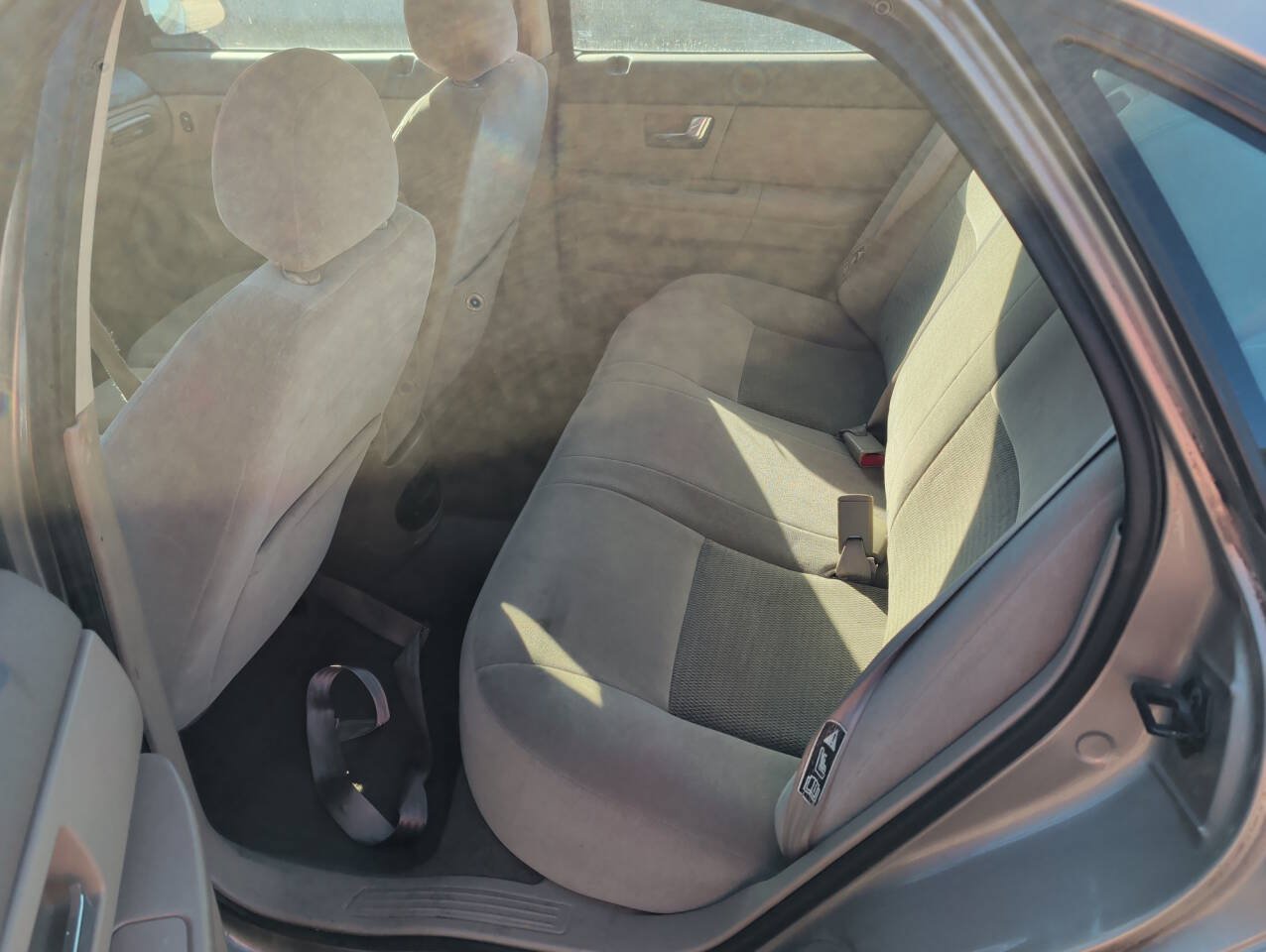 Used 2003 Ford Taurus SE FWD image 21