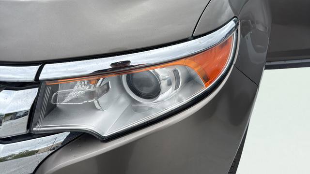 Used 2013 Ford Edge SEL FWD image 33