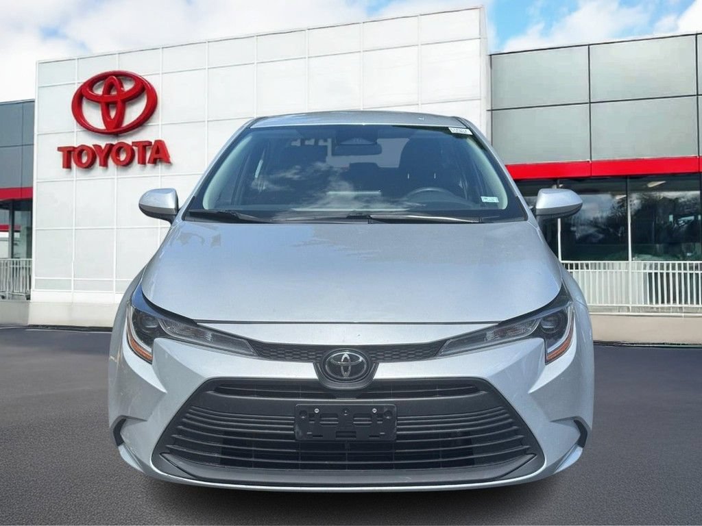 Used 2024 Toyota Corolla LE FWD image 13