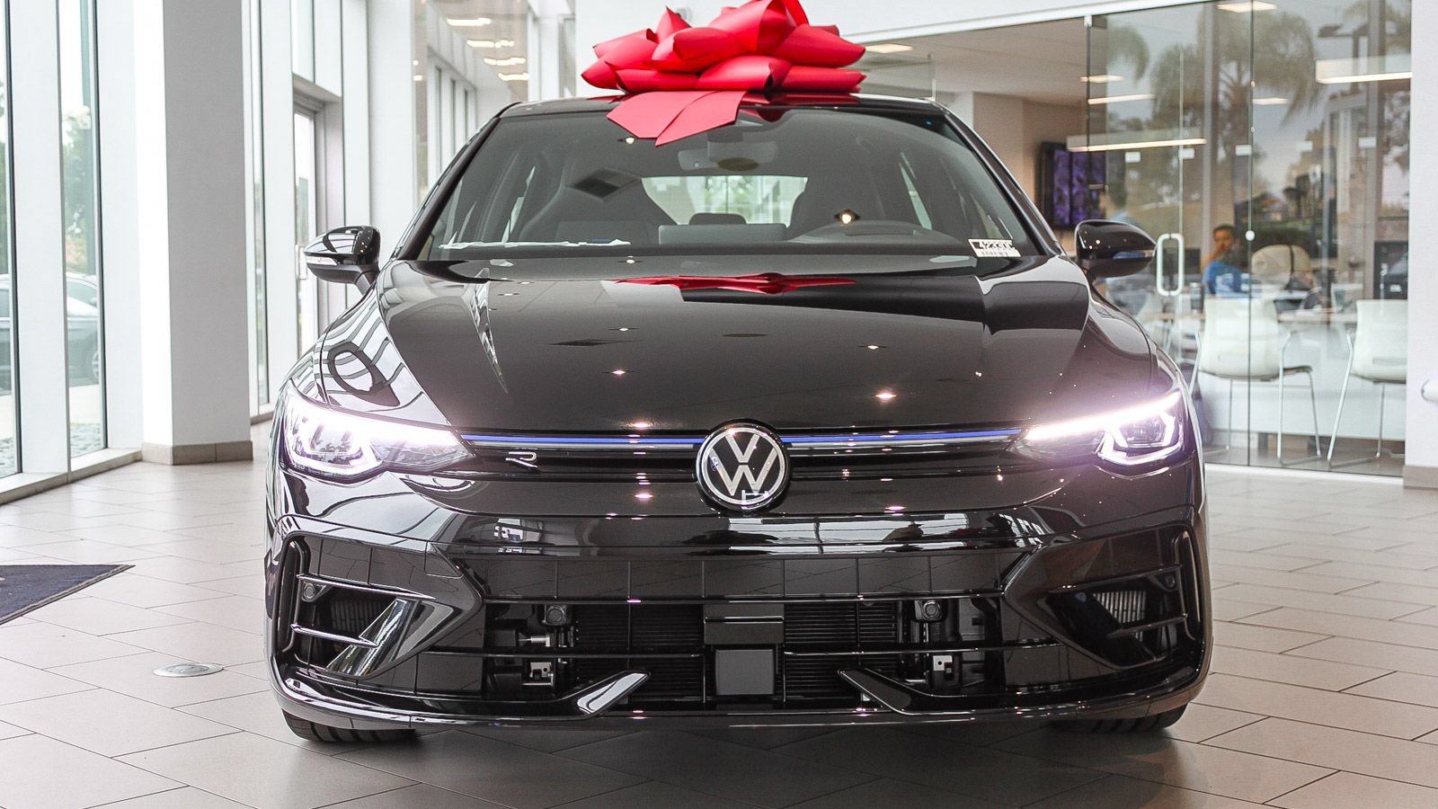 New 2026 Volkswagen Golf AWD/4WD image 2