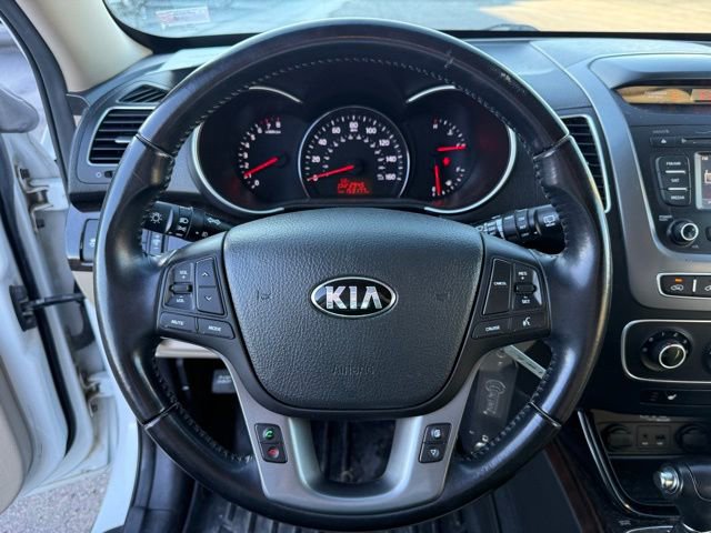 Used 2014 Kia Sorento LX image 8