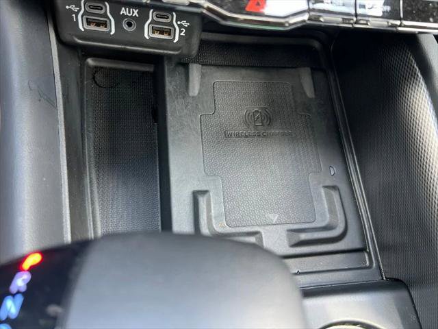 Certified 2024 Dodge Durango R/T RWD image 39