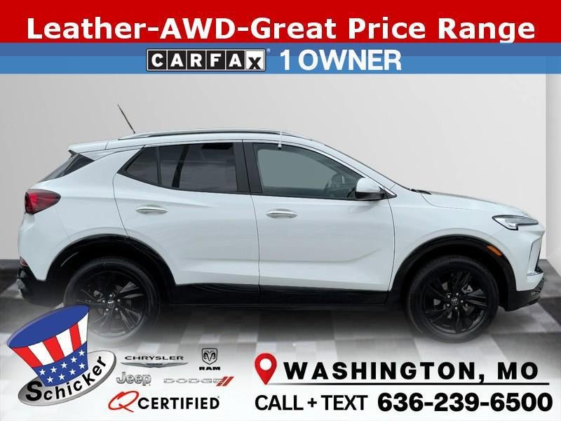 Used 2024 Buick Encore GX Sport Touring image 1