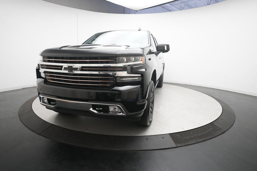 Used 2021 Chevrolet Silverado 1500 High Country w/ Technology Package AWD/4WD image 12