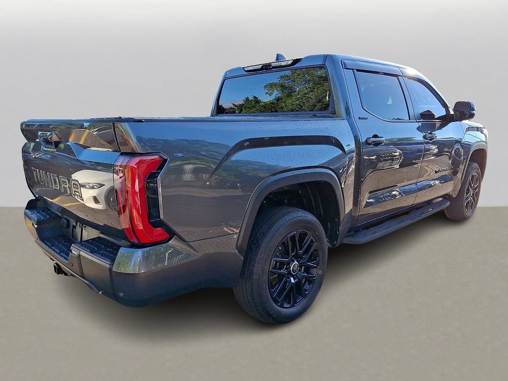Used 2024 Toyota Tundra Limited AWD/4WD image 4