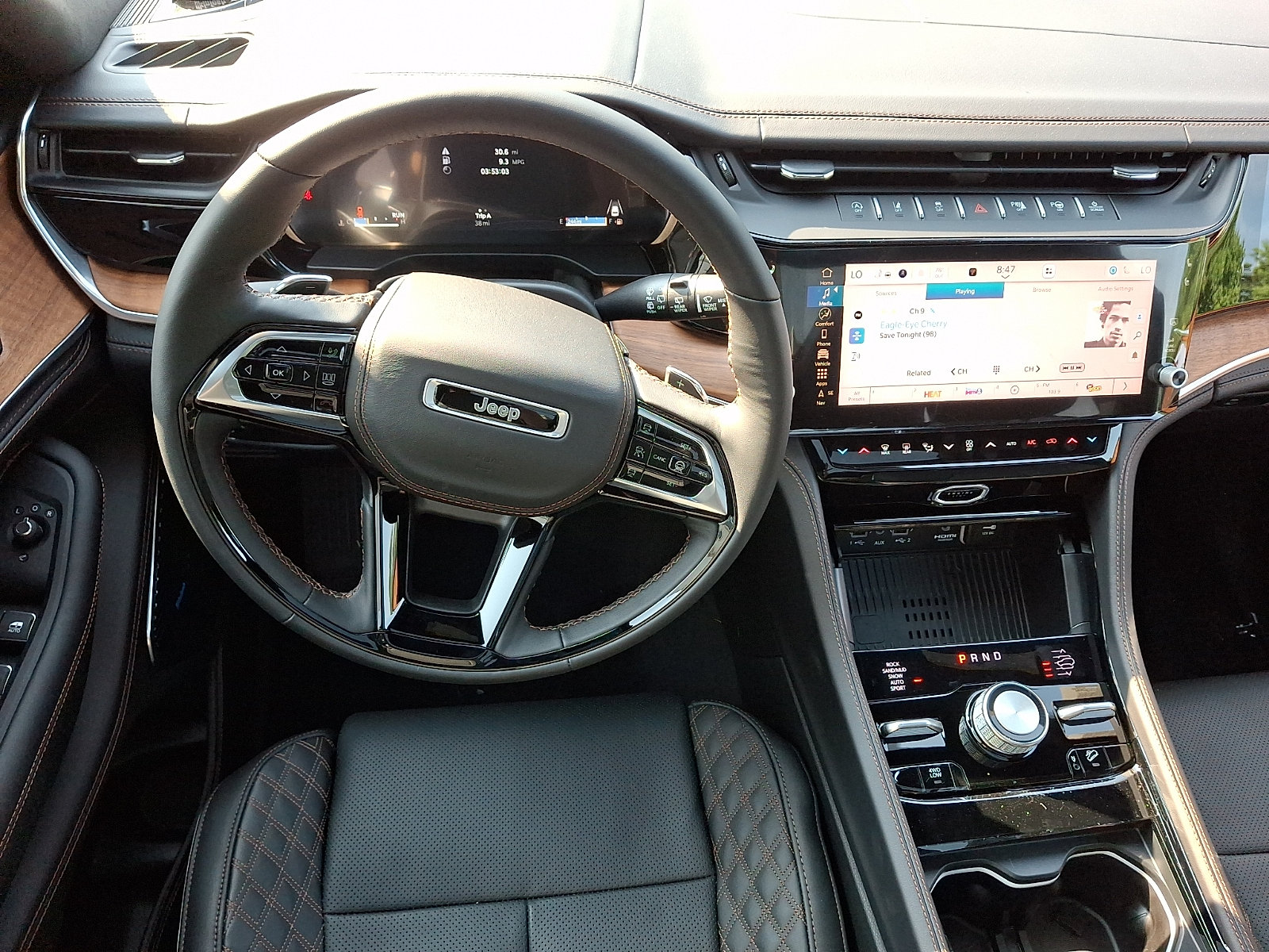 New 2026 Jeep Grand Cherokee Summit AWD/4WD image 7