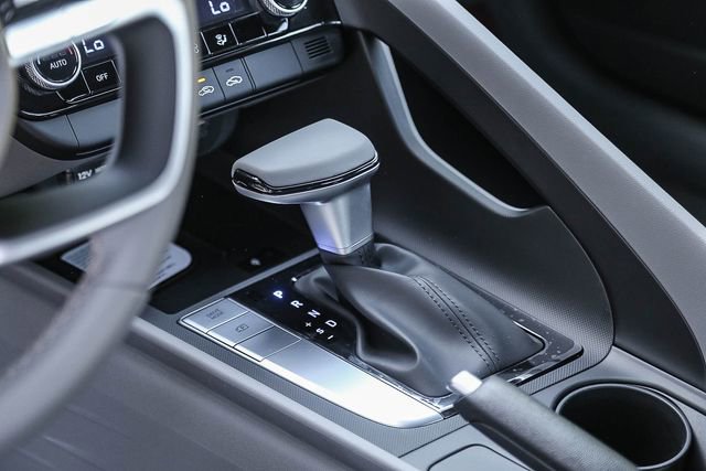 New 2026 Hyundai Elantra Sport FWD image 22