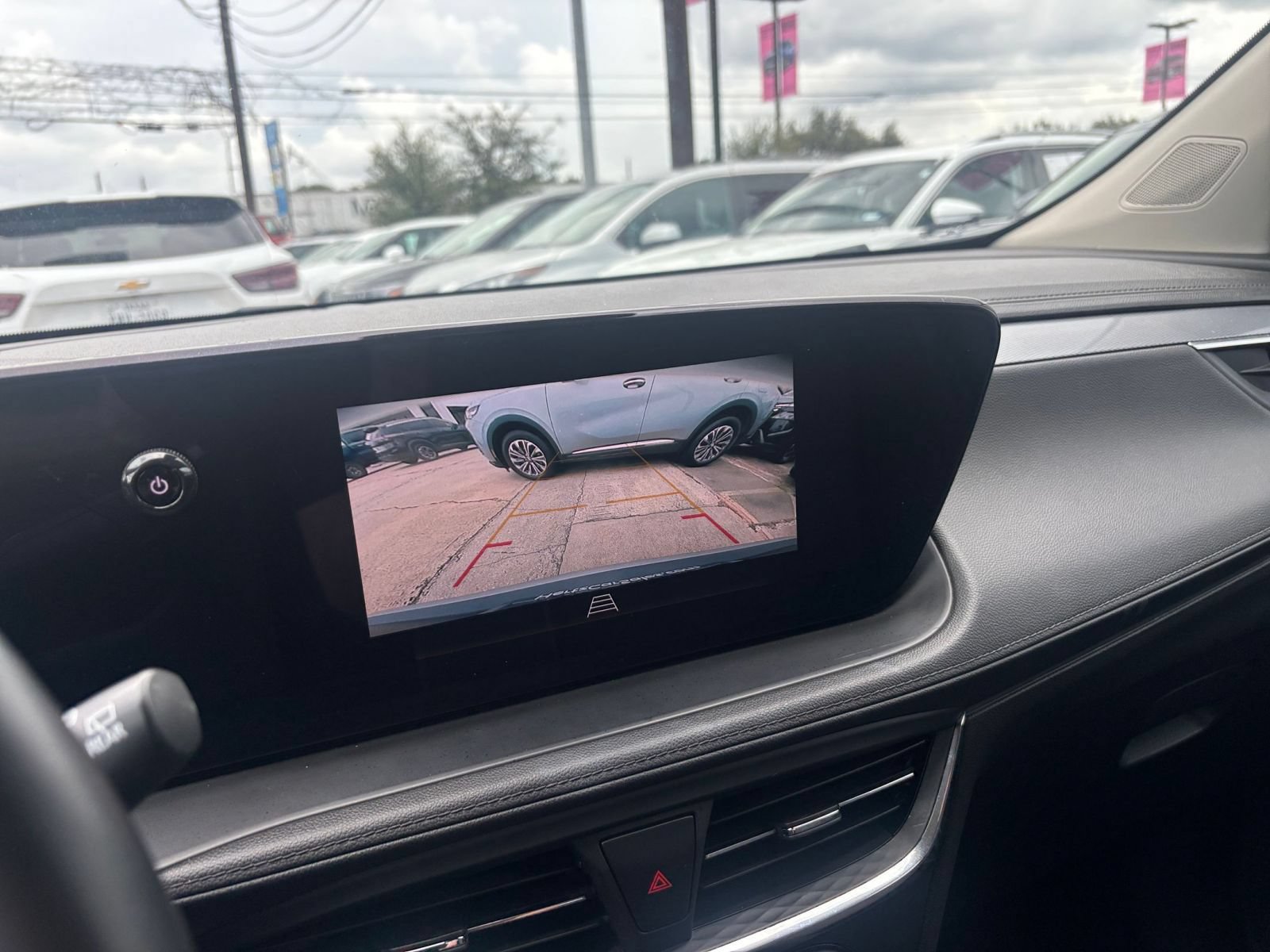 Used 2025 Buick Encore GX Preferred FWD image 21