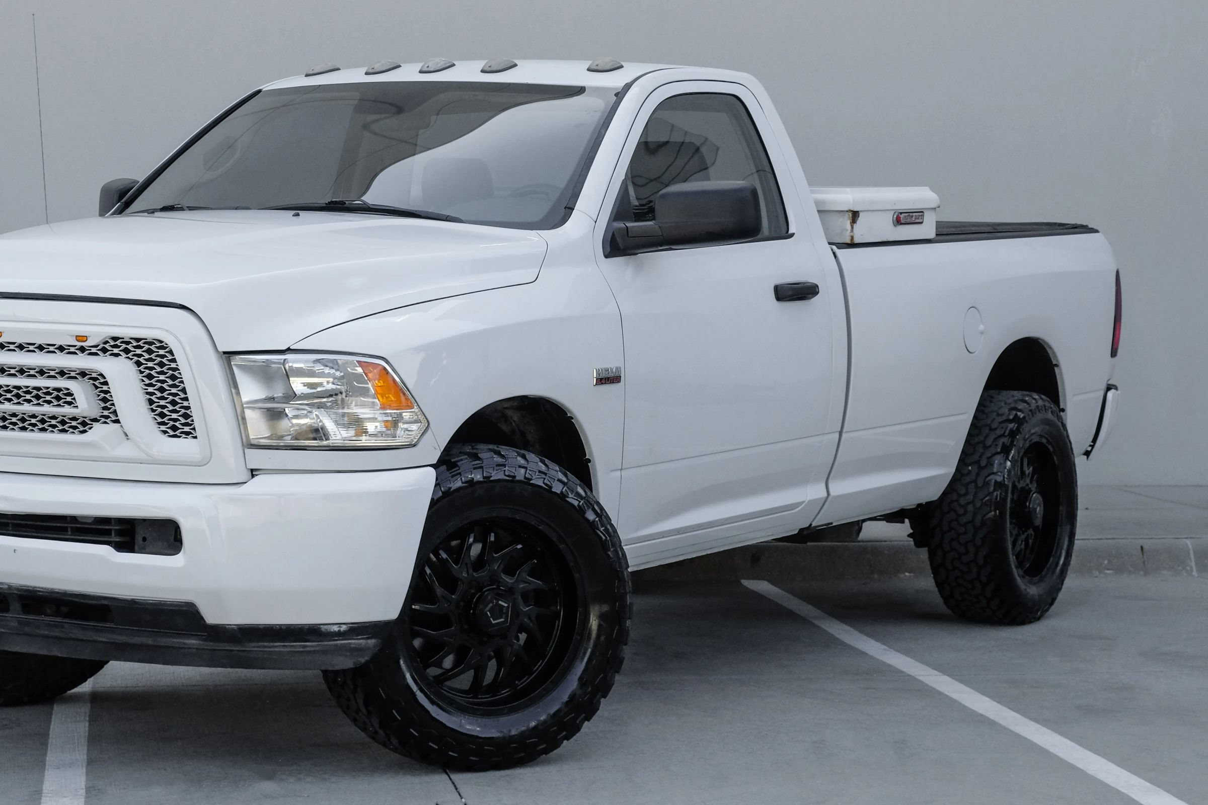 Used 2017 RAM 2500 Tradesman w/ Power & Remote Entry Group RWD image 12