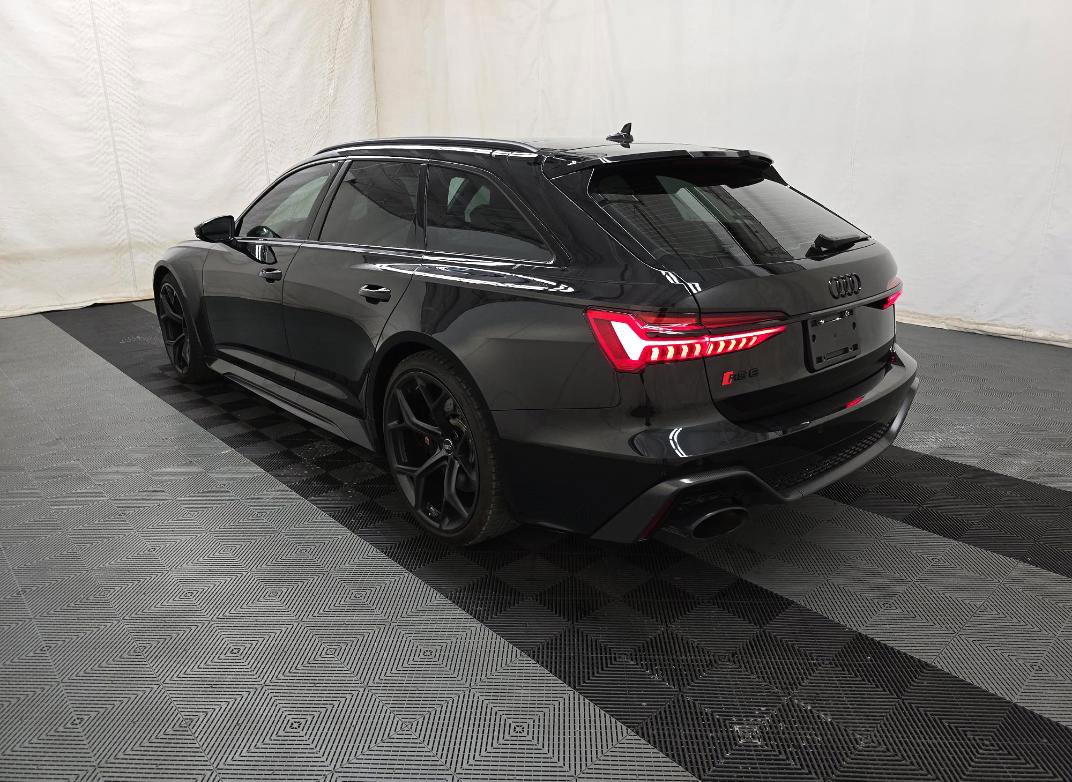 Used 2025 Audi RS 6 performance AWD/4WD image 4