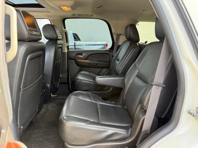 Used 2014 Chevrolet Tahoe LTZ AWD/4WD image 14