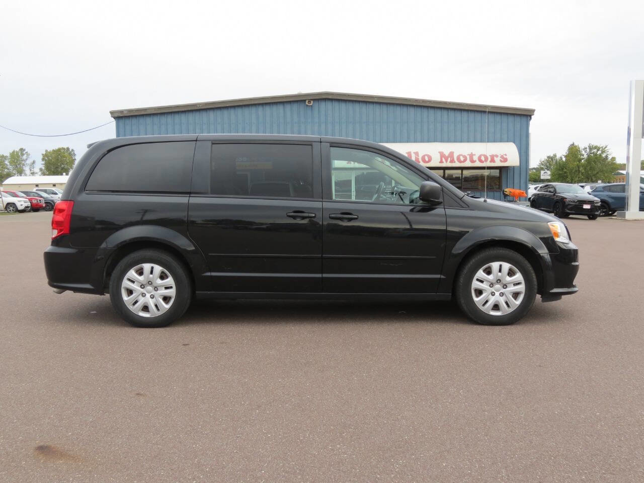 Used 2015 Dodge Grand Caravan SE w/ Quick Order Package 29E SE