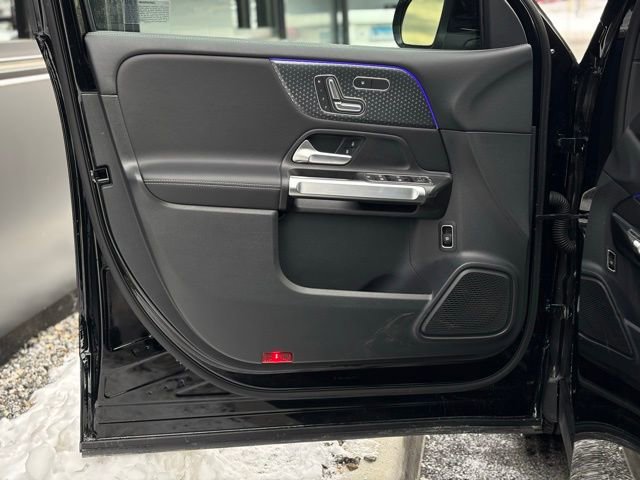Used 2025 Mercedes-Benz GLB 250 GLB 250 image 19