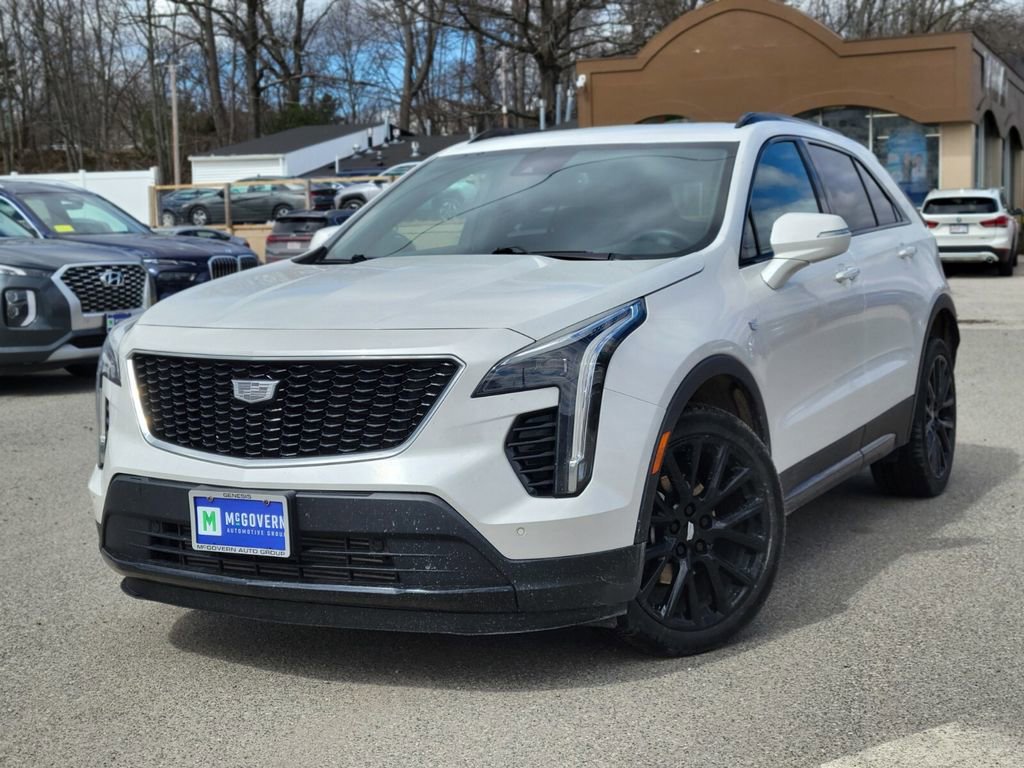 Used 2023 Cadillac XT4 Sport image 1