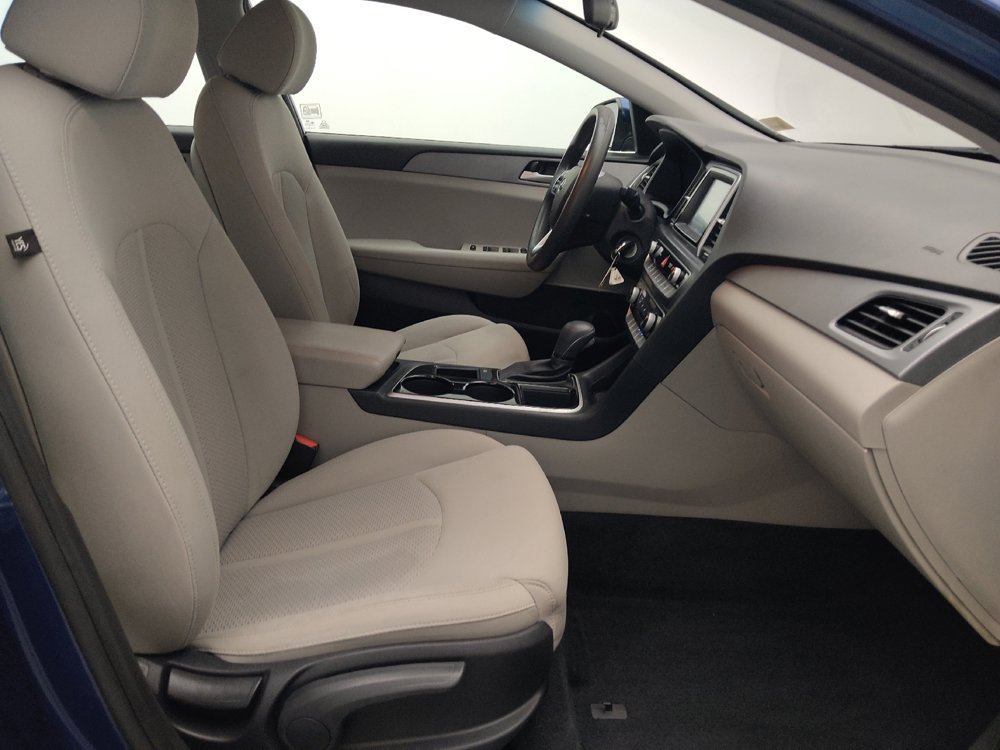 Used 2019 Hyundai Sonata SE FWD image 21